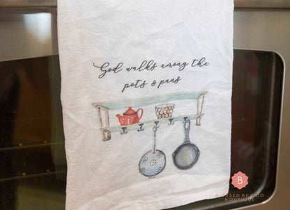 Catholic Kitchen Towel St. Teresa quote - White / 28’’ × 28’’ - Home Decor