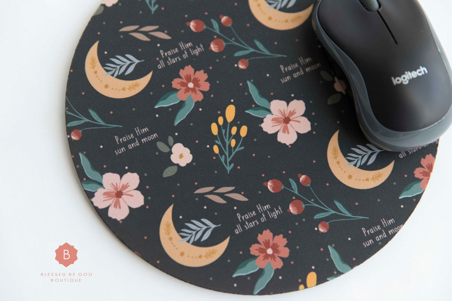 Praise the Lord Catholic Mouse Pad - One size / Round - Home Decor