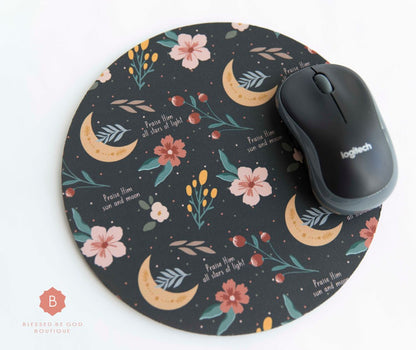 Praise the Lord Catholic Mouse Pad - One size / Round - Home Decor
